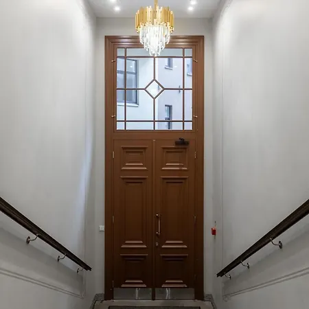 아파트 Affordable Centre Next To Jrt 리가