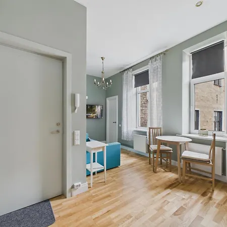 Affordable Centre Next To Jrt Апартаменты *