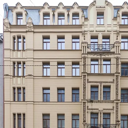 Affordable Centre Next To Jrt Апартаменты