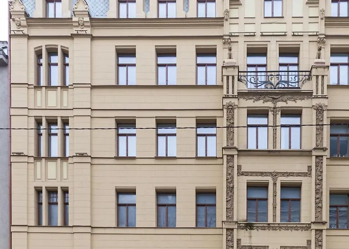 Affordable Centre Next To Jrt Апартаменты